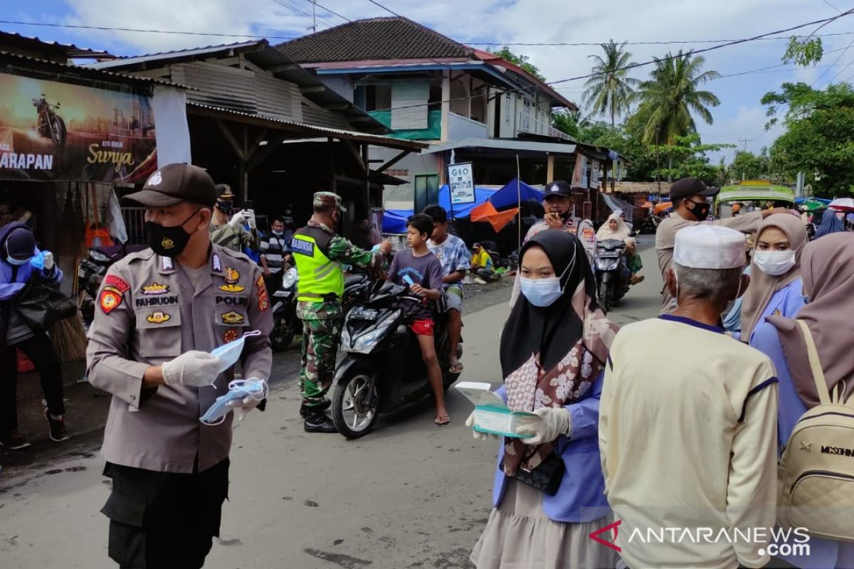 Sosialisasikan Lomba Kampung Sehat Jilid 2, Polsek Jonggat gandeng Pemdes dan Mahasiswa KKN