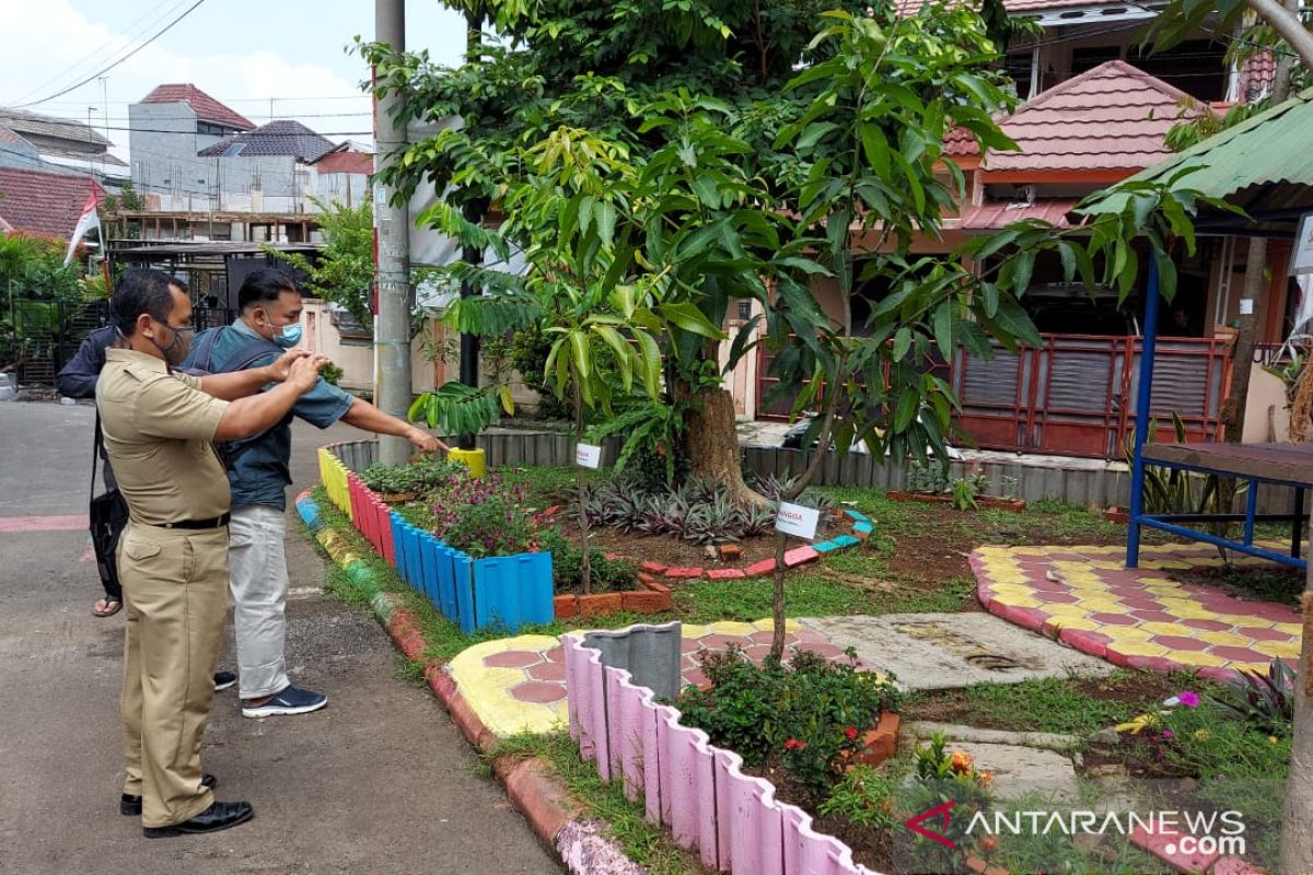 Menyabet juara TPS-3R dengan Program Senyaman-Sehati