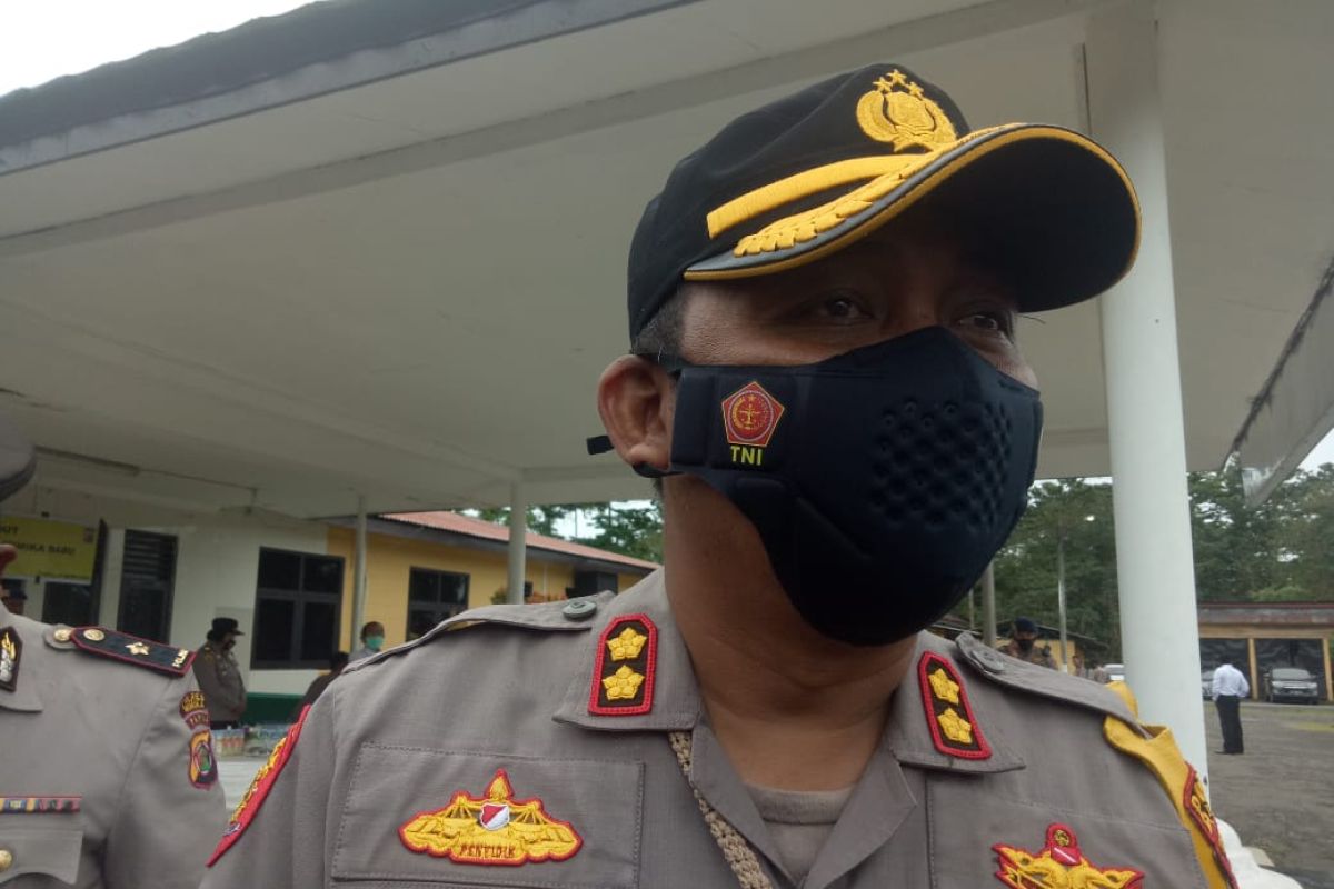 Aparat TNI/Polri patroli masuk hutan untuk persempit ruang gerak KKB
