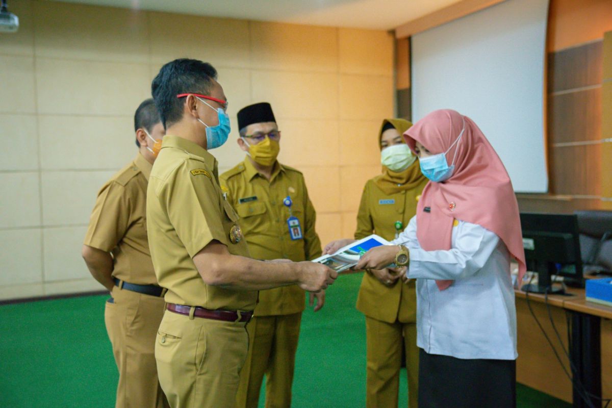 Pengangkatan guru tak seimbang dengan yang pensiun