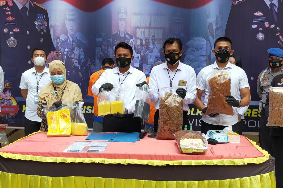 Diduga untuk bahan makanan, Polisi sita 1,4 ton boraks di Sidoarjo