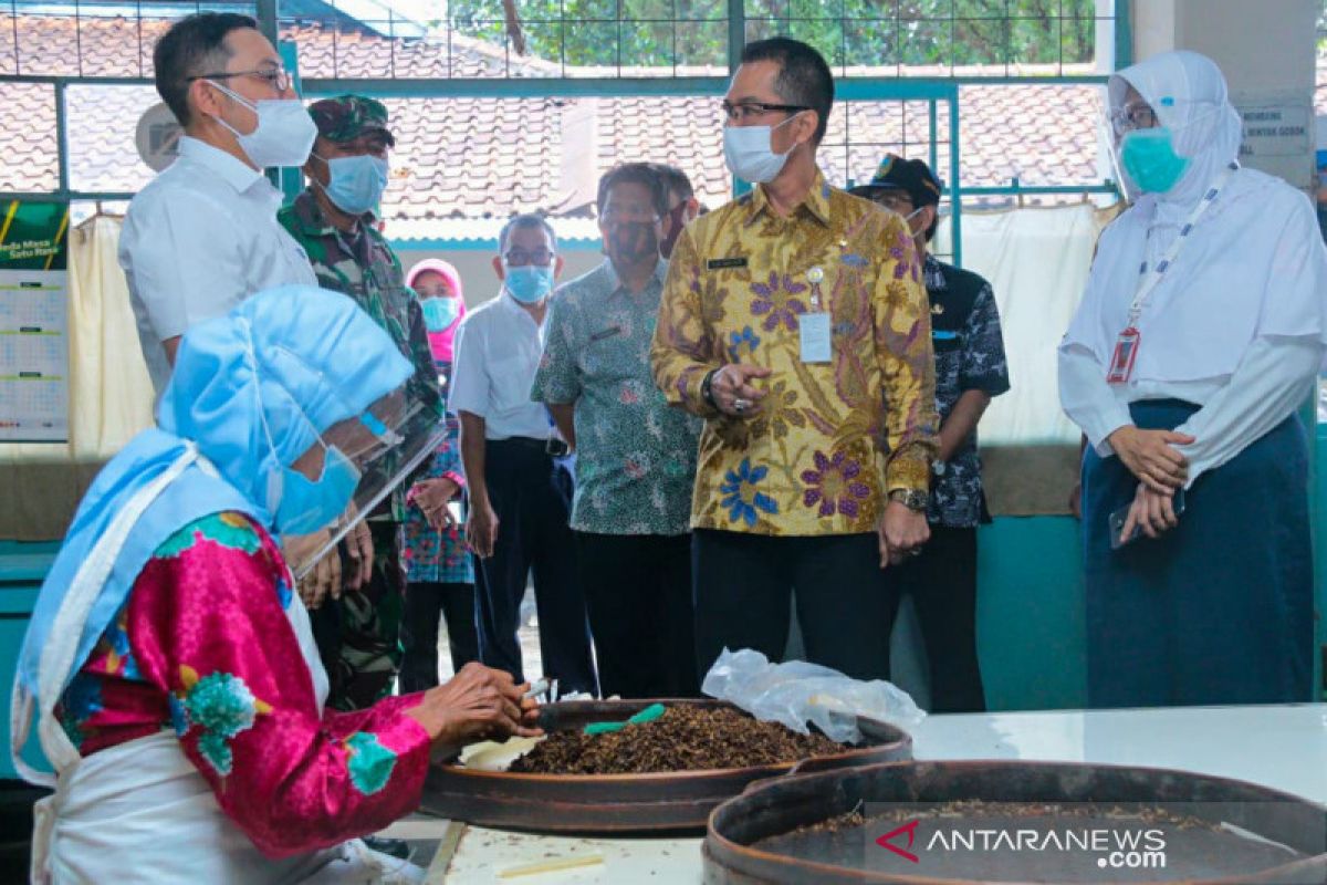 Perusahaan di Kudus dukung vaksinasi mandiri