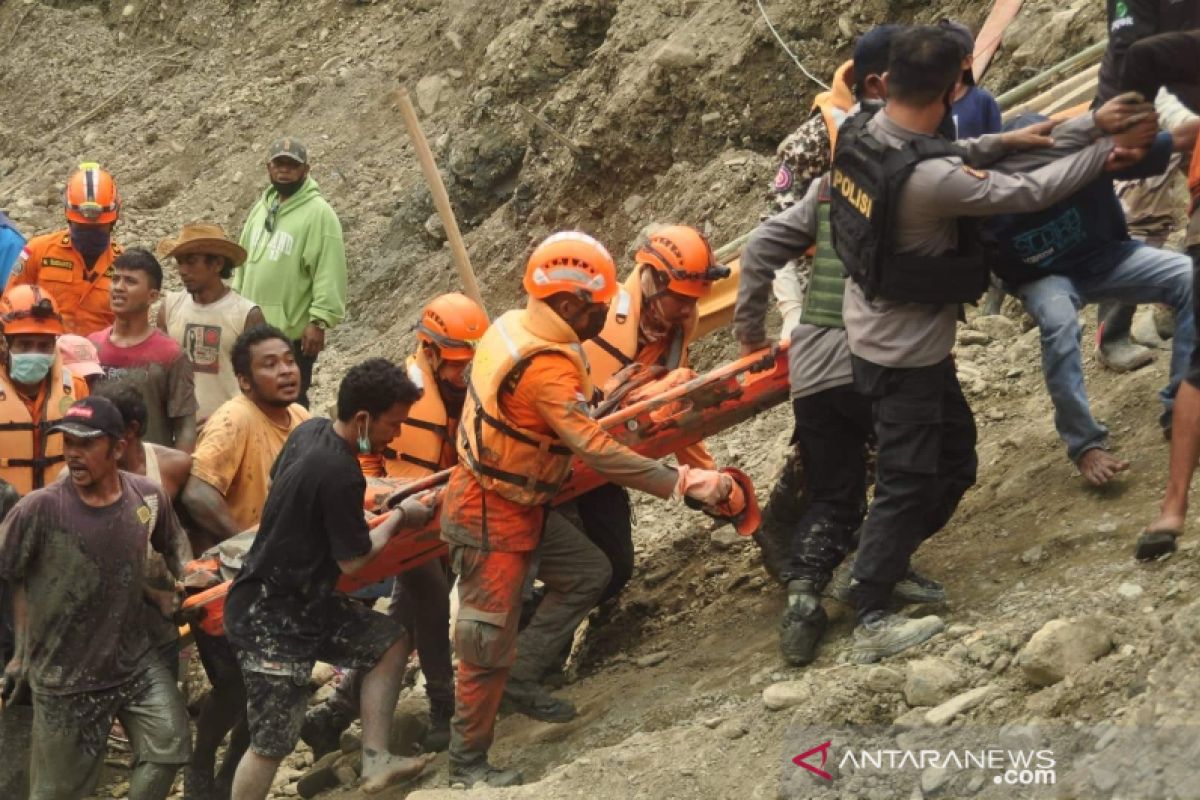 Tim SAR berhasil evakuasi korban tambang longsor di Parigi Moutong