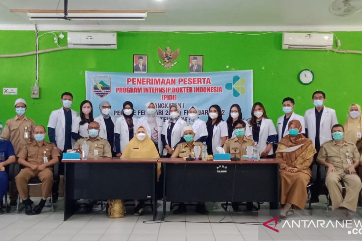 Kotabaru terima 12 dokter internship