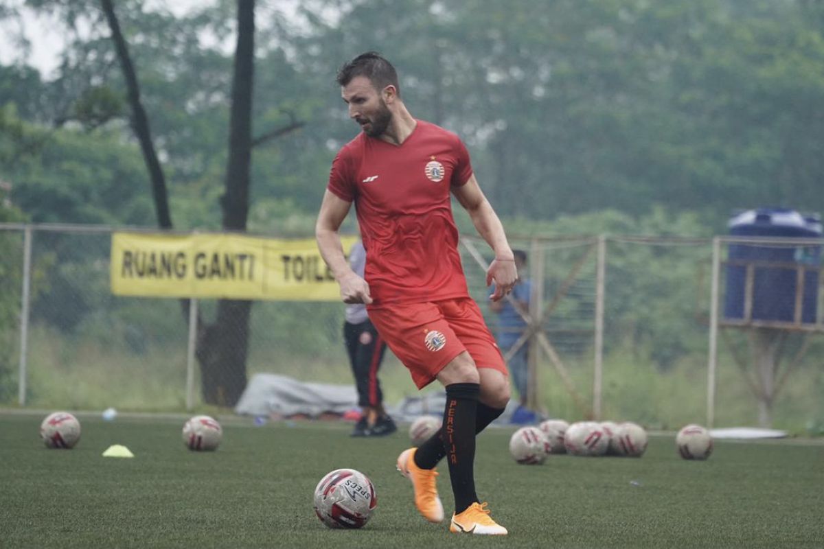 Marc Klok tak kesulitan latihan fisik Persija