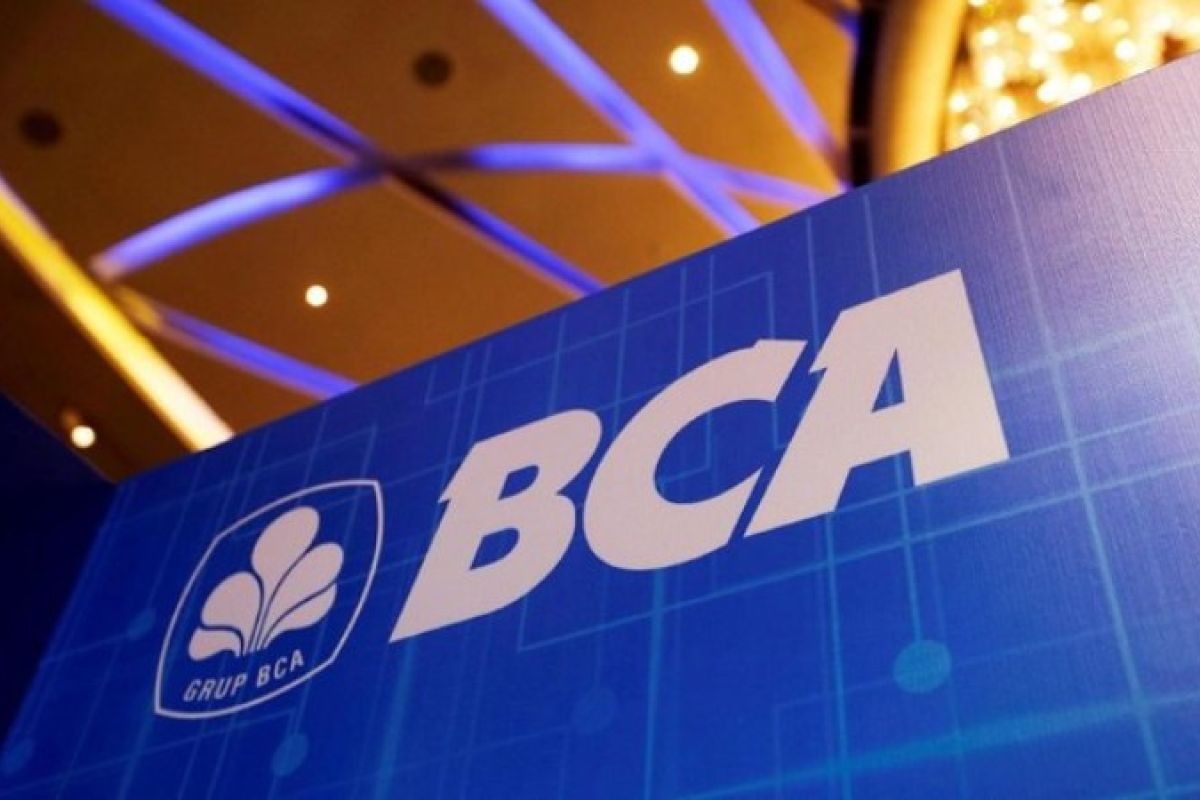 Harga saham BBCA turun seiring  dengan rencana "stock split"