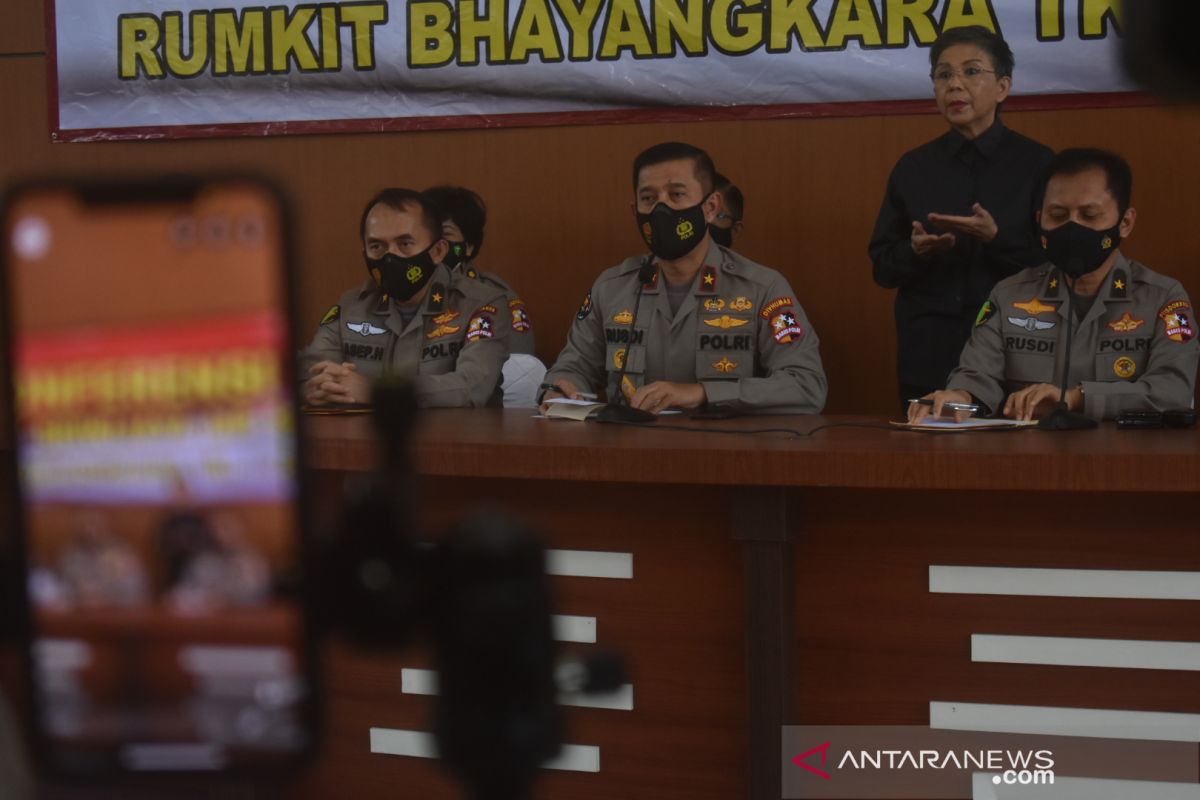 Polri sebut tiga korban Sriwijaya Air SJ-182 belum teridentifikasi