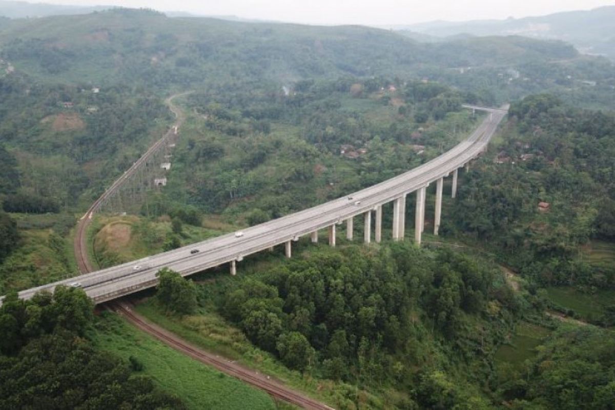 Tol Jagorawi dan Cipularang raih Standar Internasional Bintang Tiga