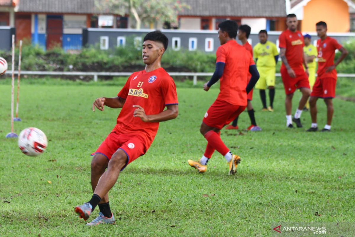 Persija, Persib, Persebaya, Arema di grup terpisah Piala Menpora