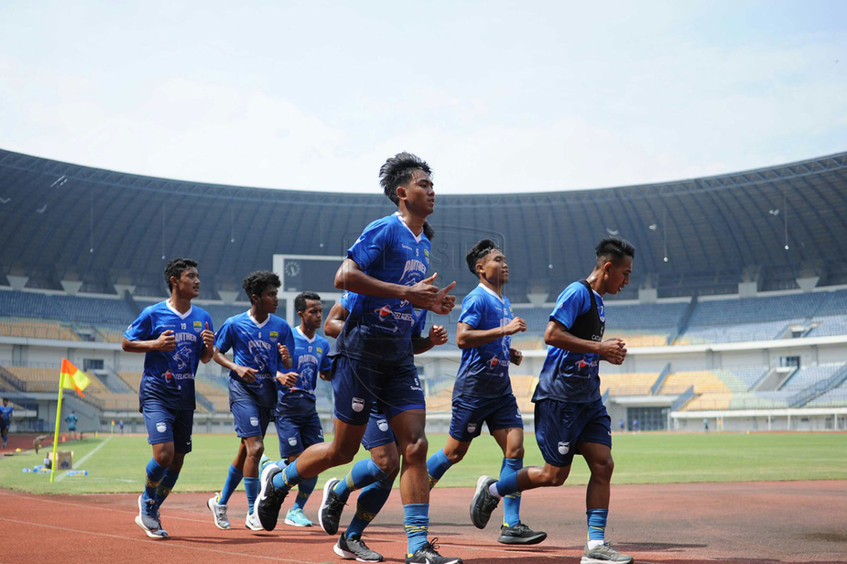 Persib jumpa Bali United dalam fase grup Piala Menpora 2021
