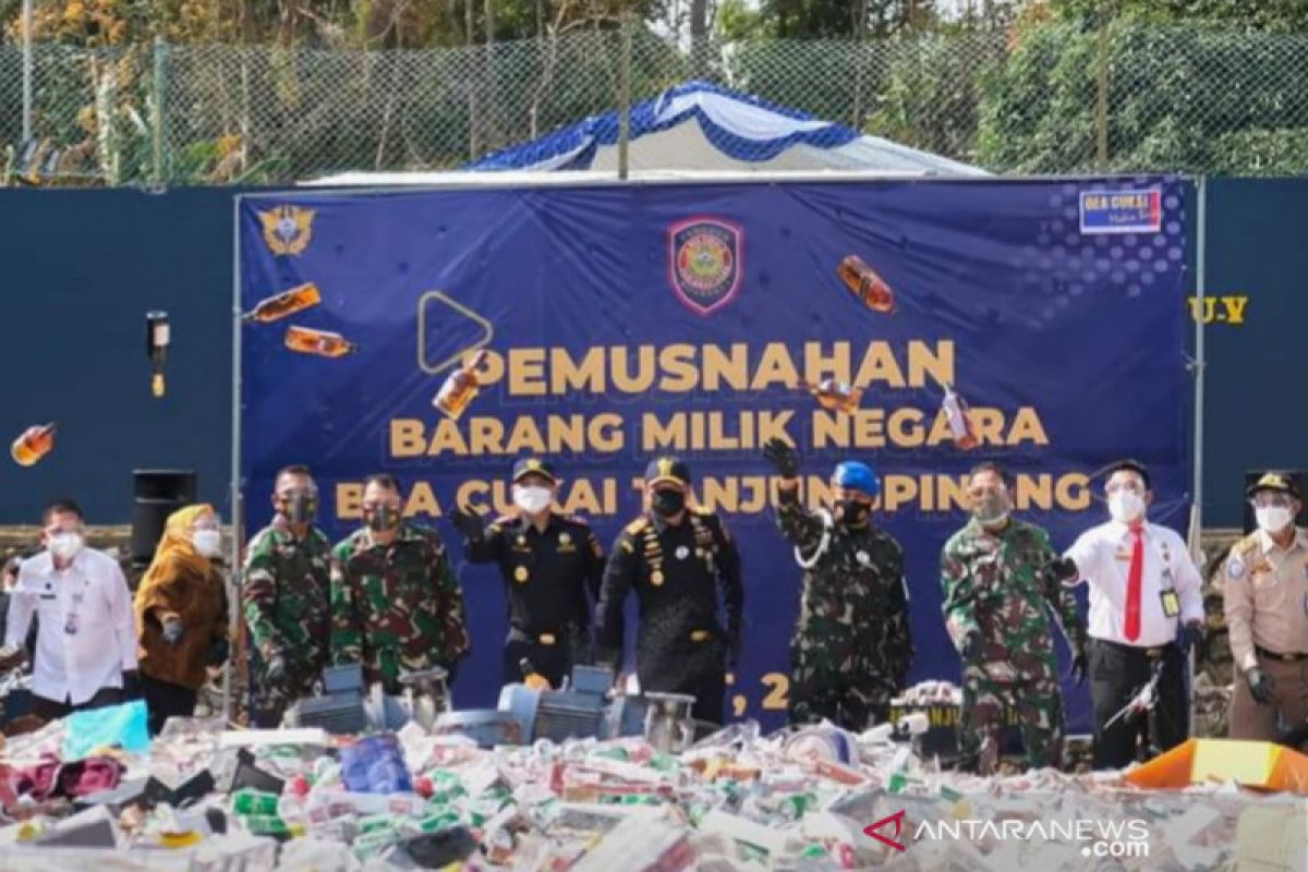 Bea Cukai Tanjungpinang musnahkan BMN Rp3,5 miliar