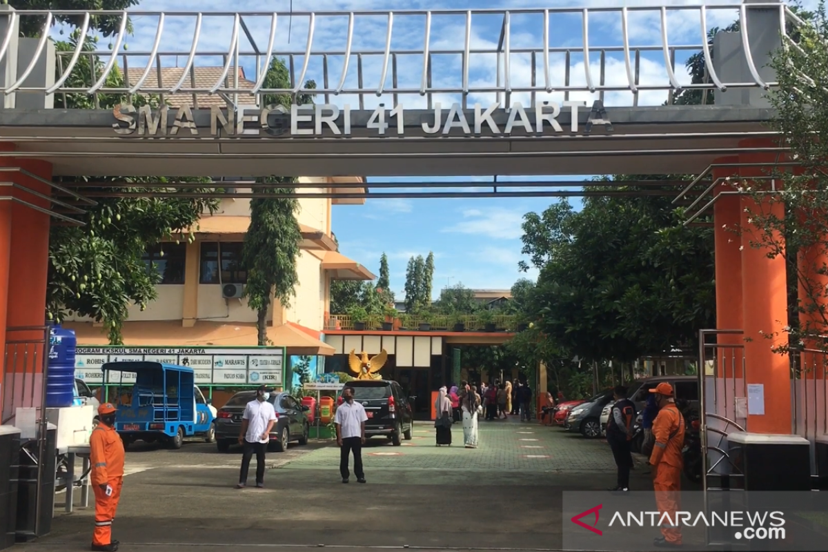 BEM UI edukasi siswa terapkan ekonomi sirkular atasi penanganan sampah