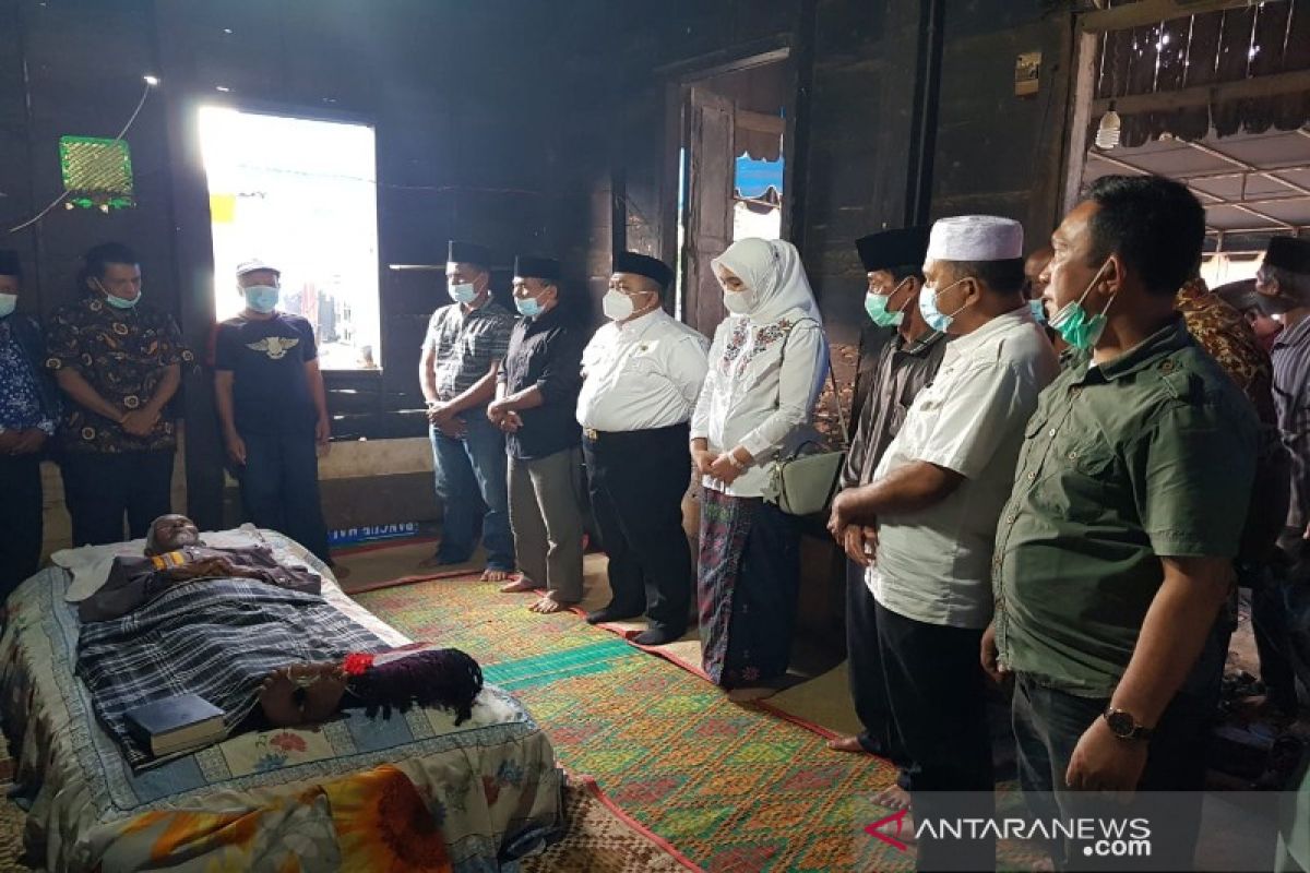 Pejuang Kalpataru wafat, Dolly: Tapsel turut berduka