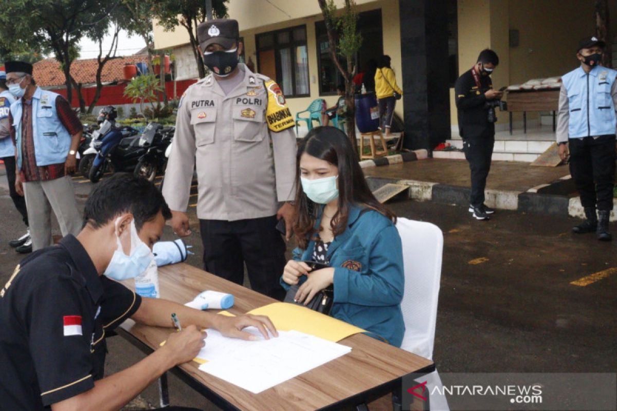 Asrama Tangguh Polresta Bandara Soetta sisakan satu kasus COVID-19