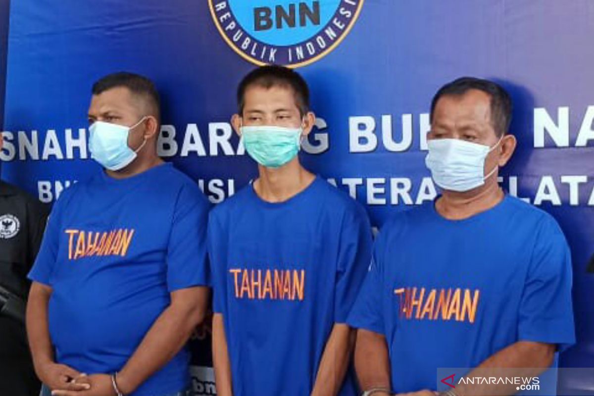 BNNP Sumsel tangkap mantan anggota DPRD Aceh bawa lima kilogram sabu
