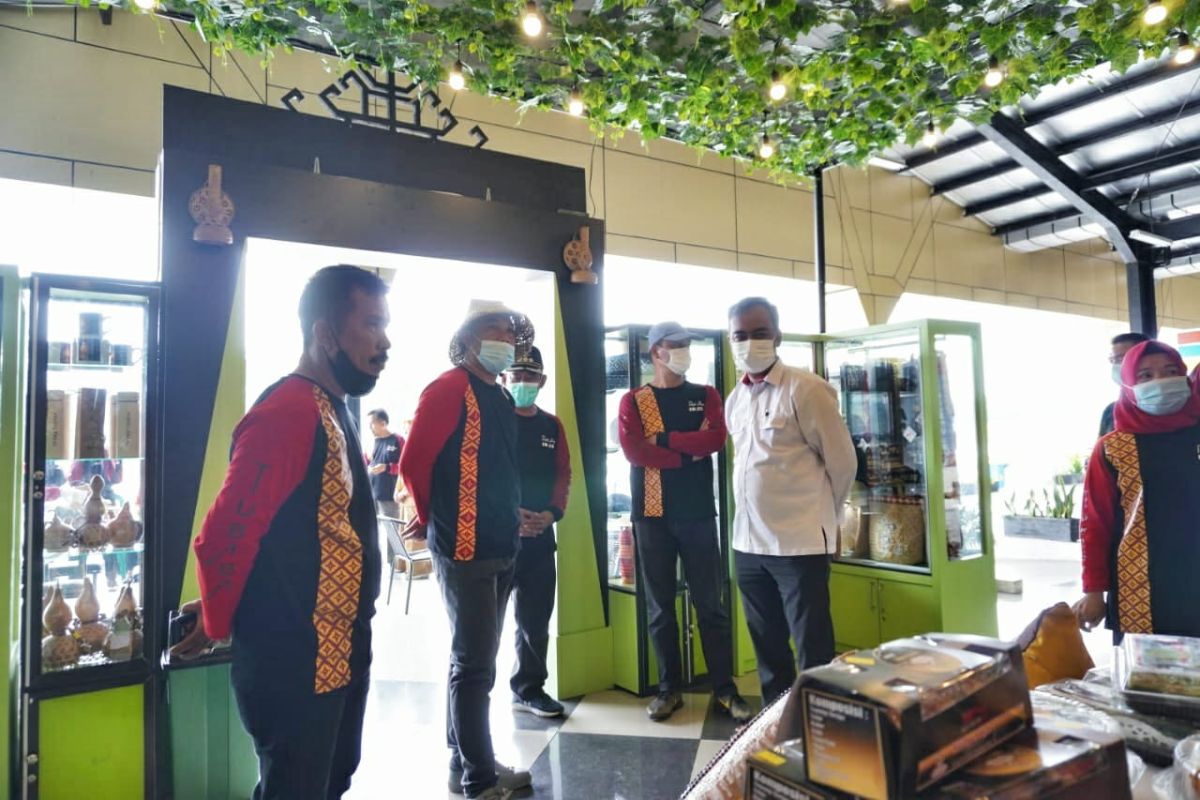 Tulang Bawang Barat hadirkan pusat oleh-oleh di rest area Tol Trans Sumatera