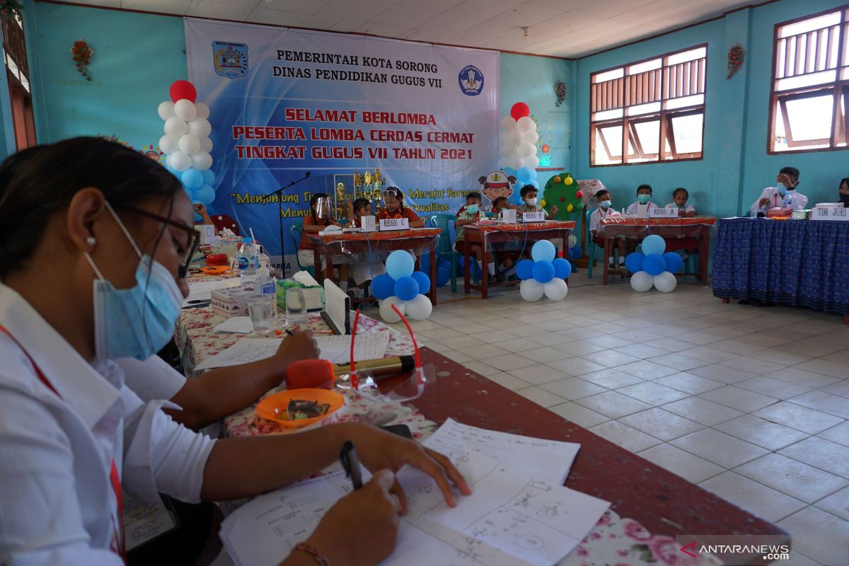 Papua provincial govt urged to allocate endowment fund for education