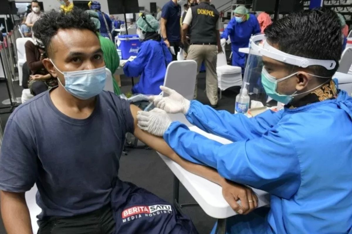 15.000 pedagang pasar tradisional di Makassar akan disuntik vaksin COVID-19