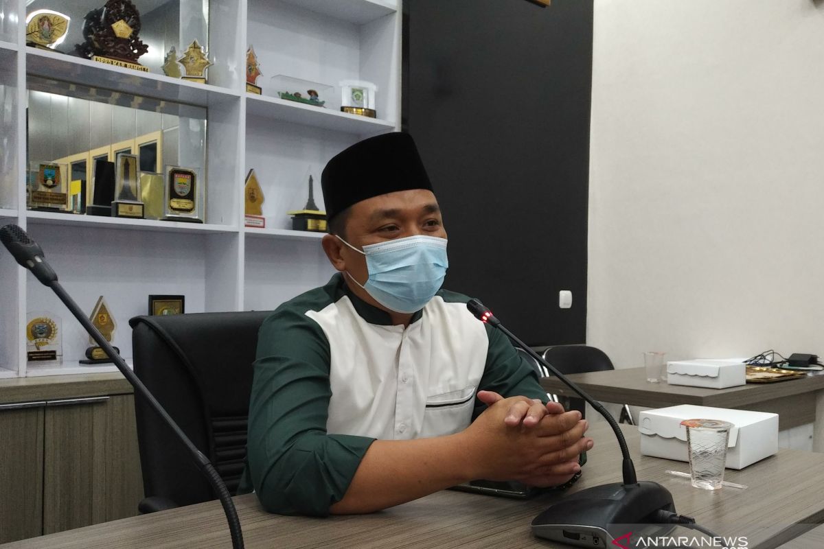 Gresik mulai  vaksinasi tenaga kependidikan jelang PTM