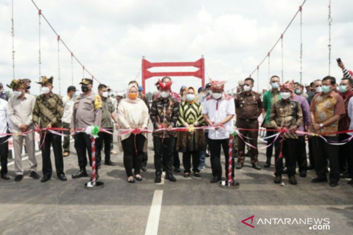 Walikota Pangkalpinang resmikan Jembatan Jerambeh Gantung