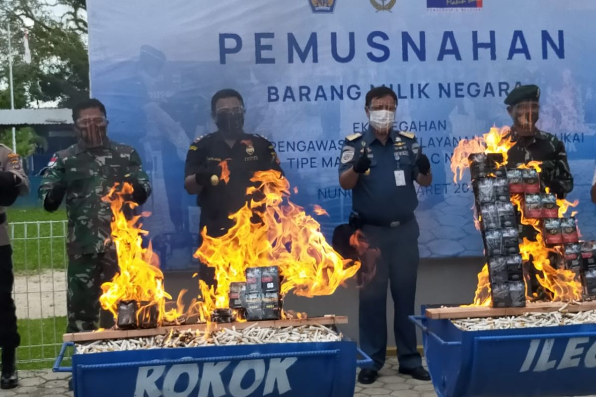 Bea Cukai Nunukan musnahkan 45.492 batang rokok tanpa cukai