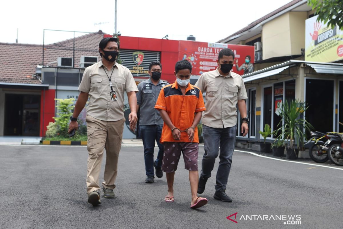 Pelaku pembunuhan seorang pemuda di Tenggumung Surabaya berprofesi tukang jagal