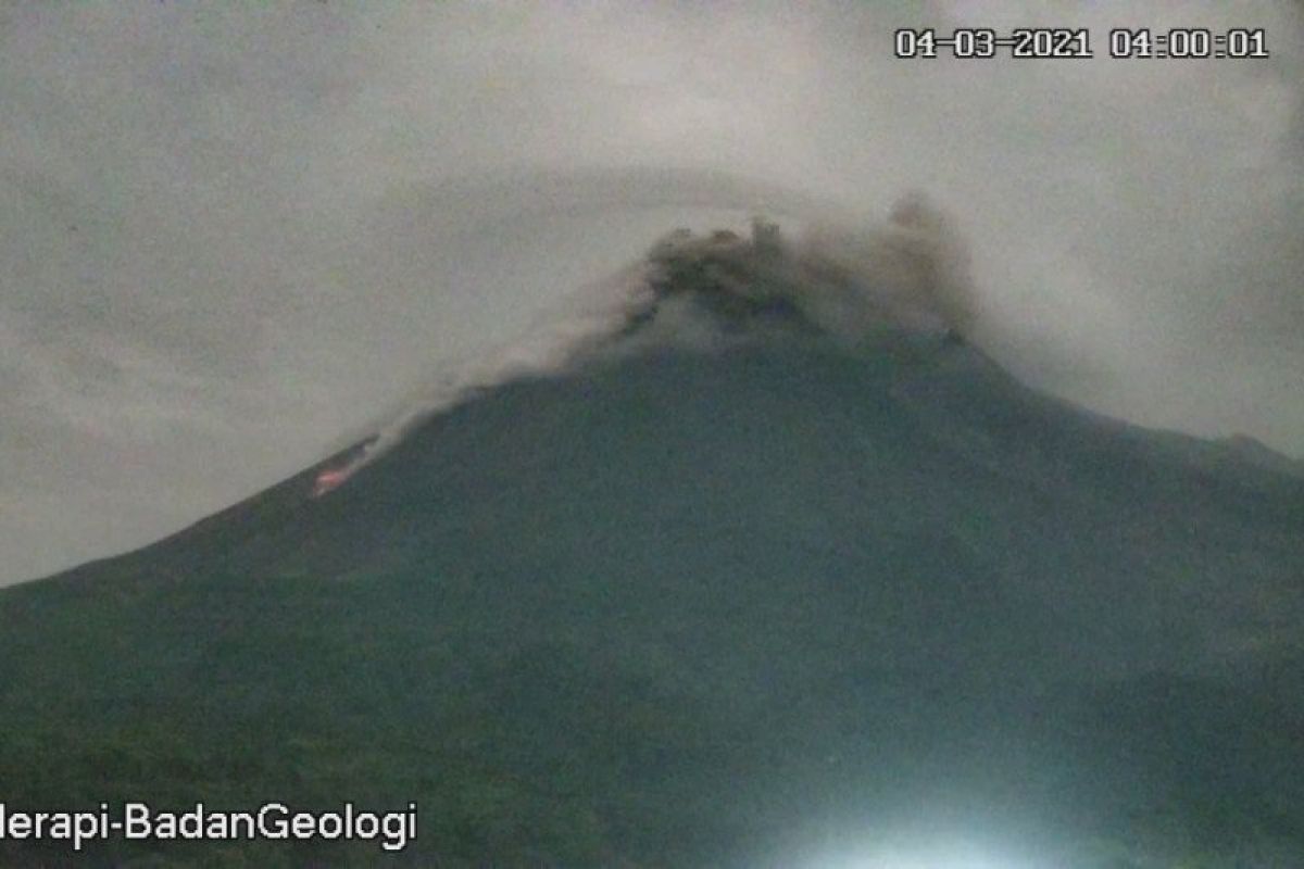 Gunung Merapi kembali luncurkan awan panas guguran sejauh 1,2 Km