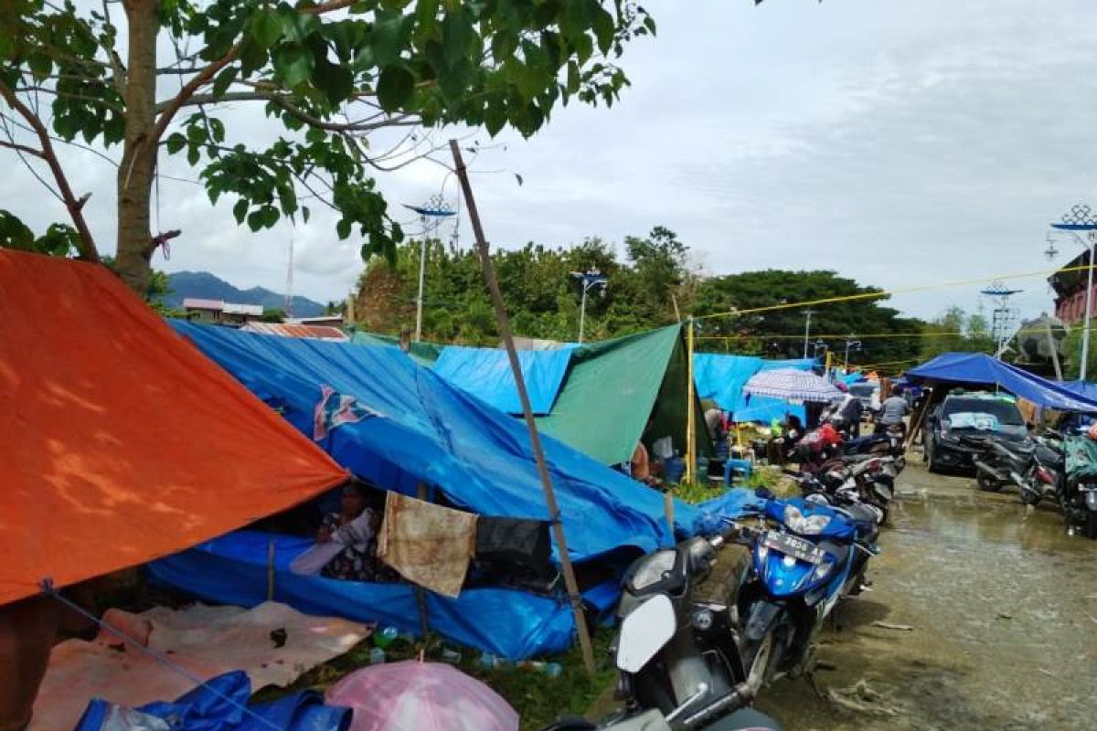 Posko transisi darurat gempa bumi Sulbar fasilitasi pemulangan pengungsi