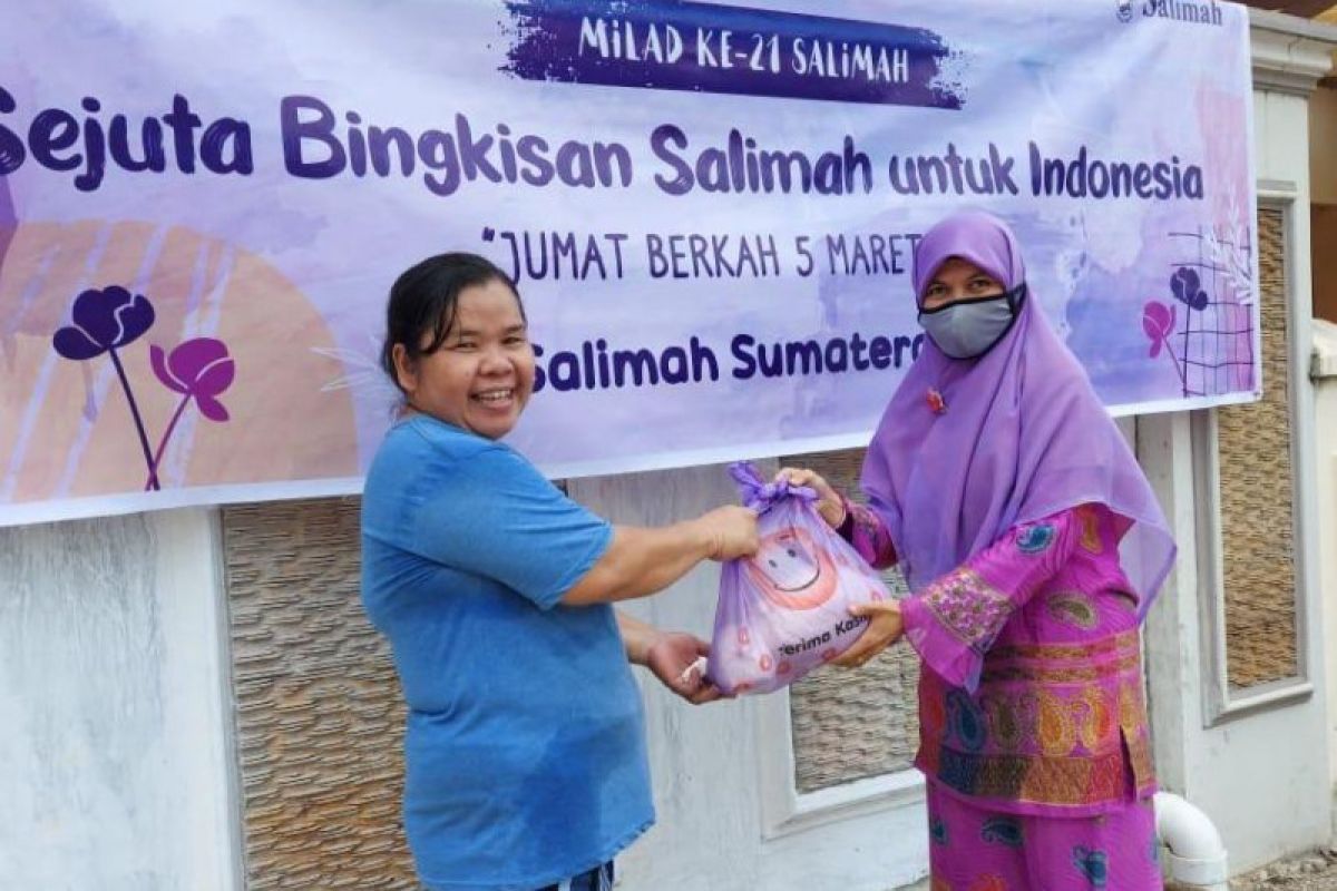 Salimah Sumbar gelar Jumat Berkah secara serentak meriahkan milad ke-21