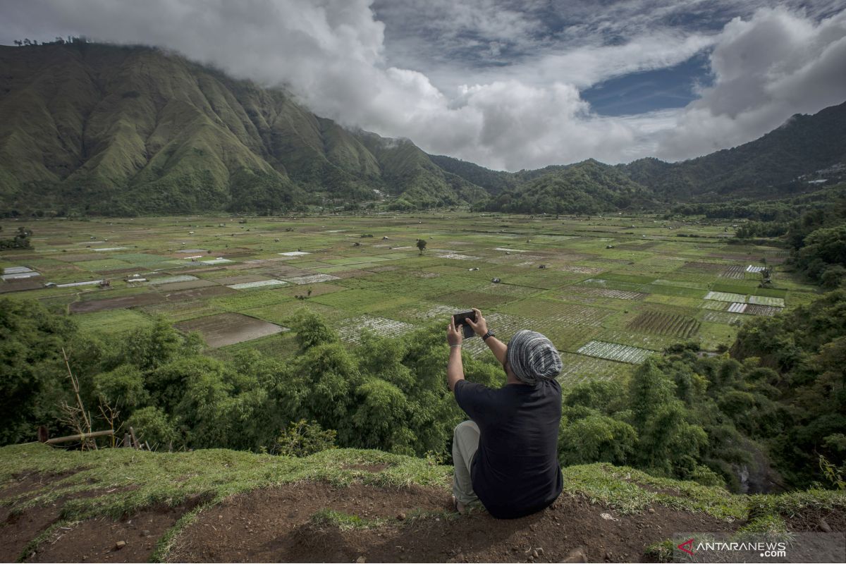 Jalur pendakian Gunung Rinjani ditutup sampai Maret 2022