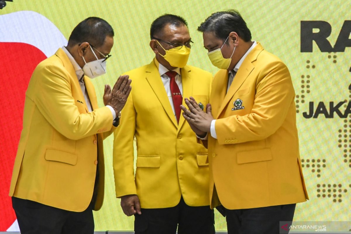 Pengamat: Golkar tak mungkin beda sikap dengan Jokowi