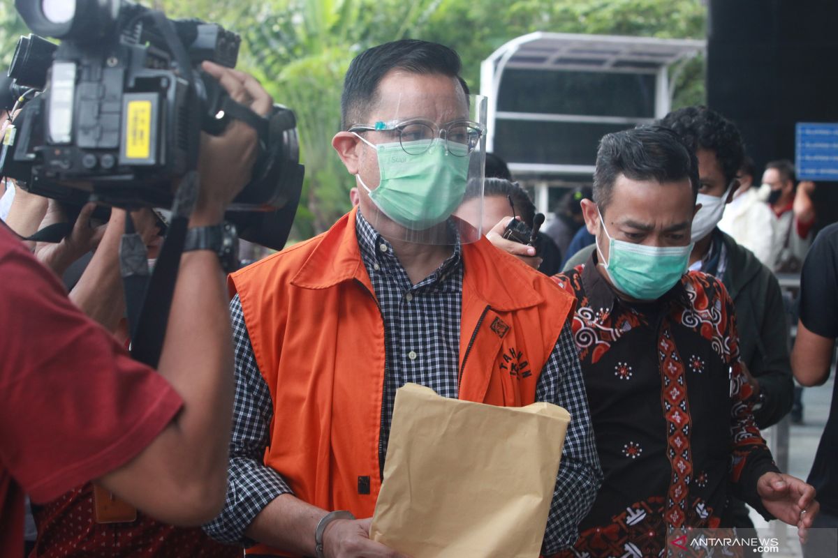 Juliari Batubara disebut targetkan Rp35 miliar dari paket bansos