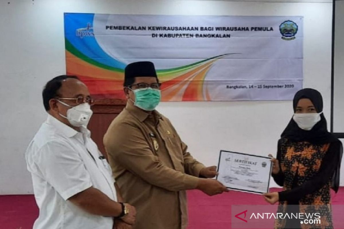 Pemkab Bangkalan gratiskan 300 sertifikat tanah bagi pelaku usaha mikro