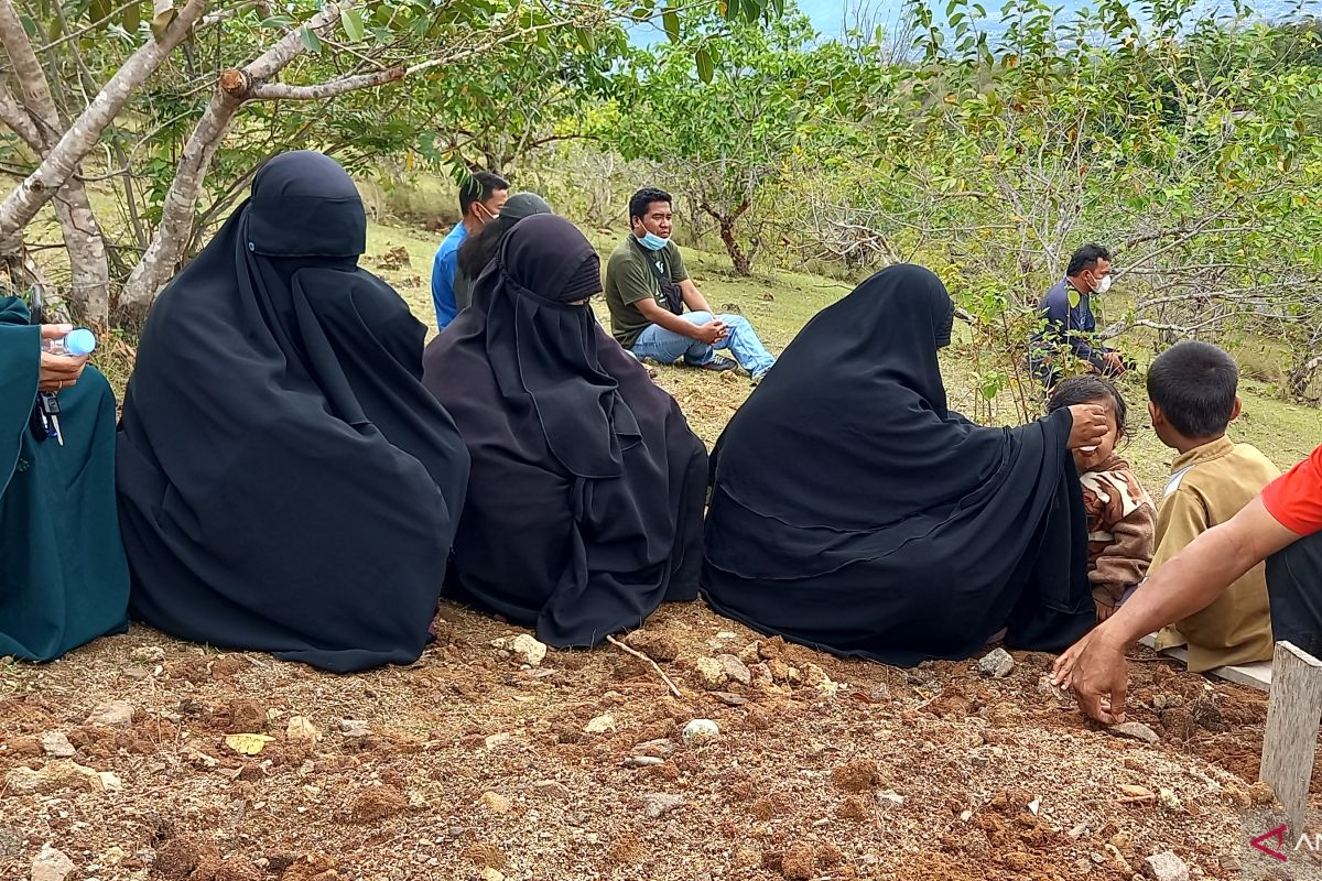 Keluarga DPO MIT Poso  tewas tak diizinkan pindahkan makam