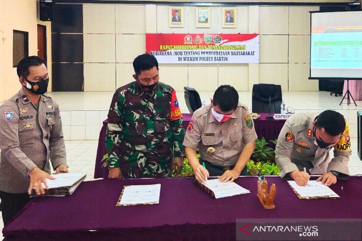 Pemkab dan Polres Bartim tingkatkan mitigasi bencana di desa tangguh