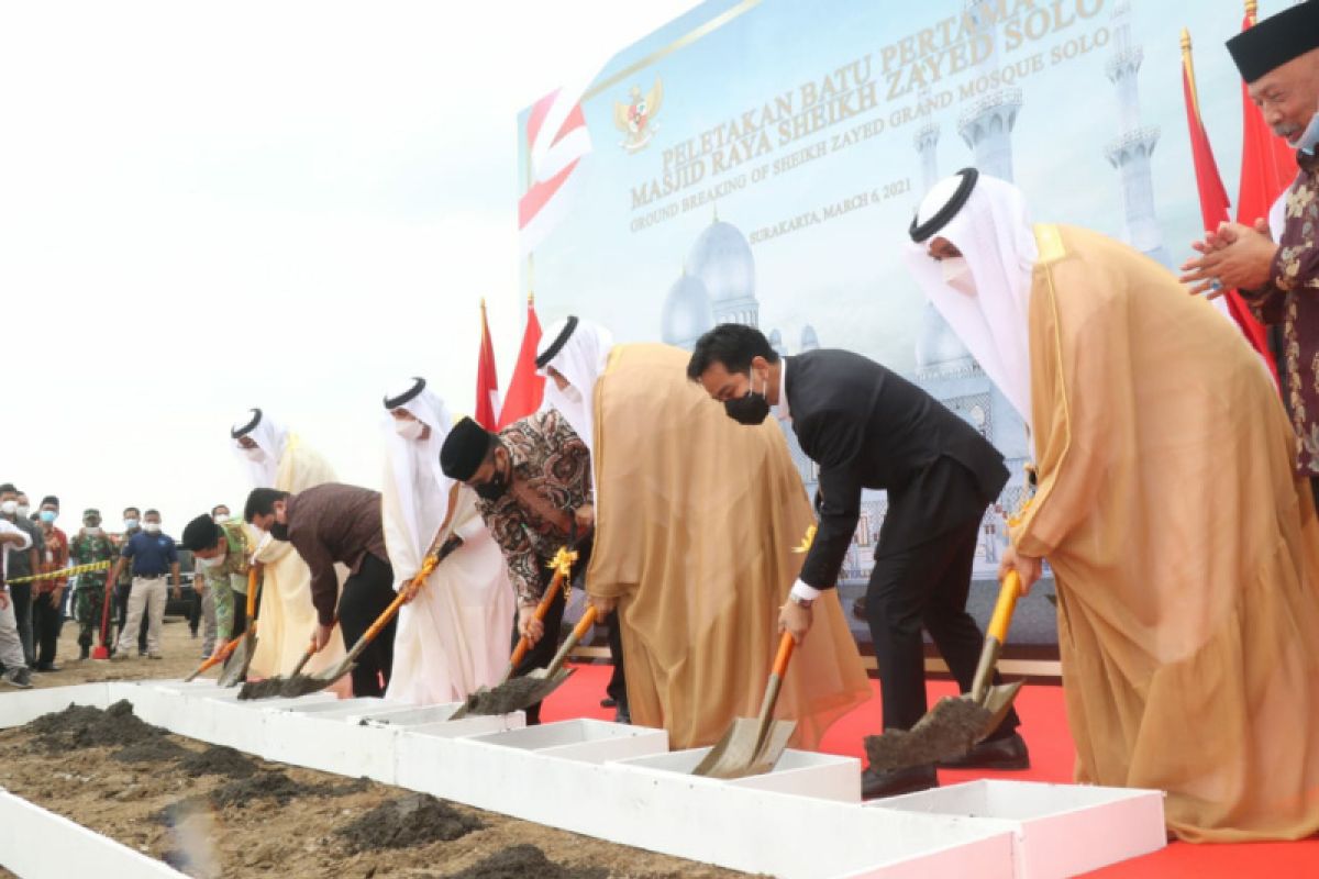 Pembangunan Masjid Raya Sheikh Zayed Solo simbol persahabatan Indonesia-UEA