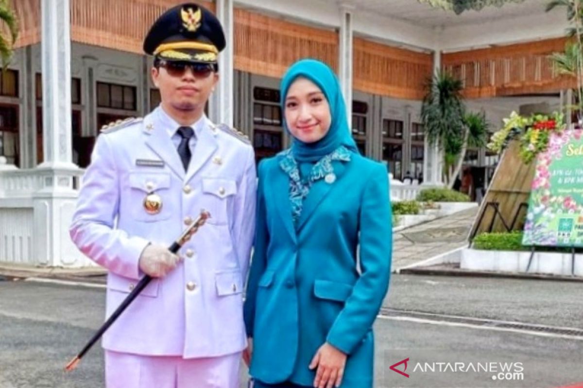 Cheri Bayuni Budjang Ketua PKK Kabupaten termuda se-Kalsel