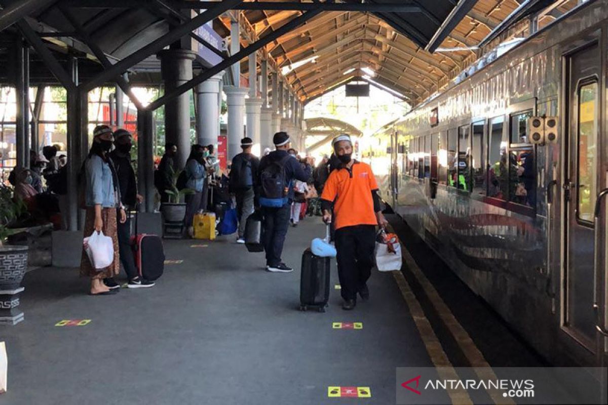 Daop 8 Surabaya luncurkan KA Arjuno Ekspres rute Surabaya-Malang