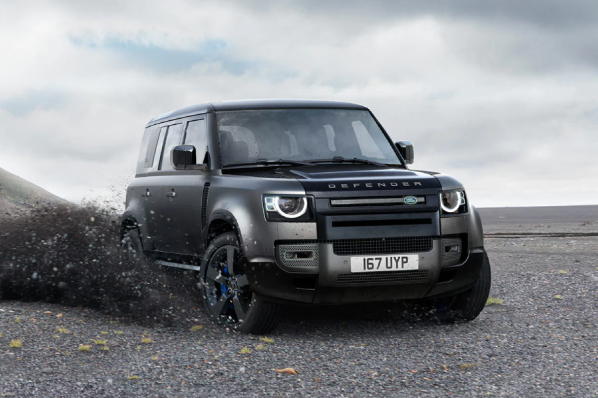 Land Rover Defender 130 akan hadir dengan bodi lebih besar