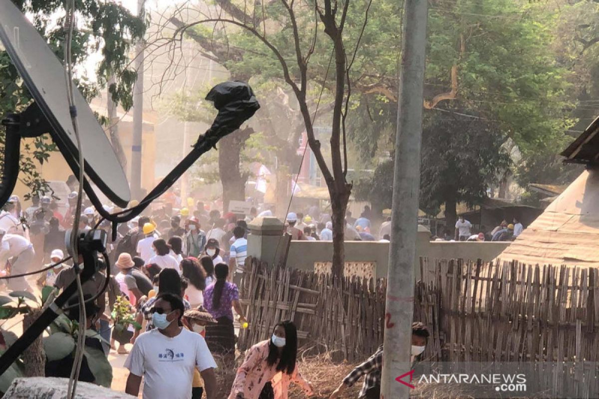 Pasukan Myanmar bunuh sembilan orang penentang kudeta