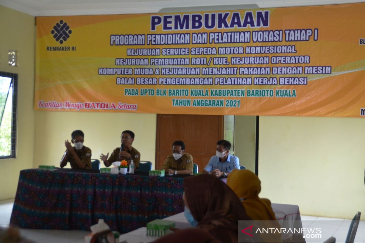 64 peserta ikuti Diklat berbasis kompetensidi UPT BLK