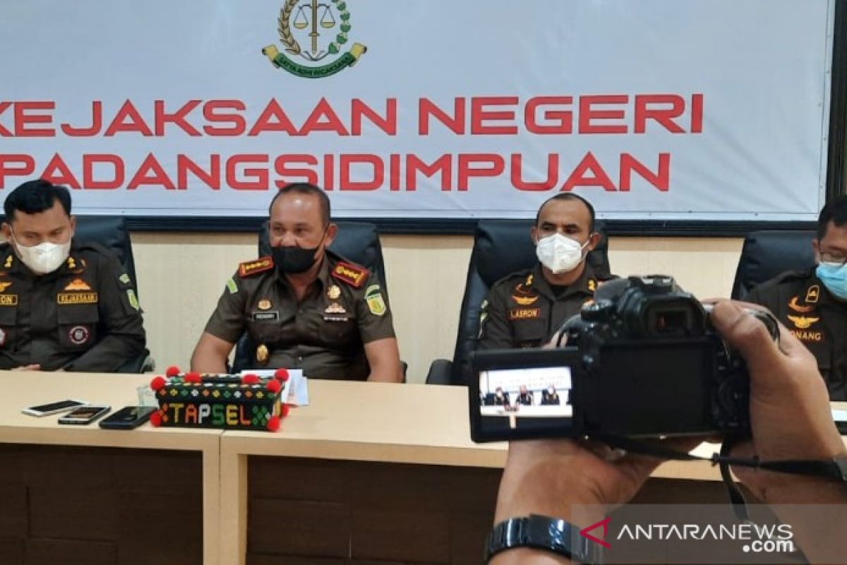 Kejaksaan Padangsidimpuan tetapkan dua tersangka insentif Dana BOK tahun 2020