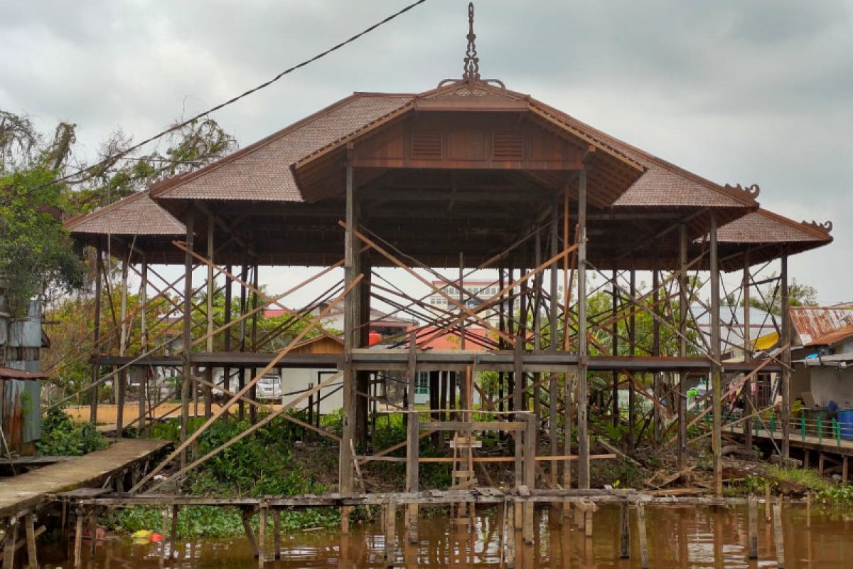 Pemkot Pontianak restorasi rumah tua di tepian Sungai Kapuas