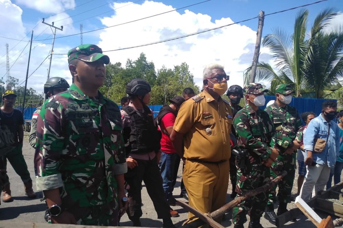 Keluarga korban penembakan oknum TNI tuntut ganti rugi Rp5 miliar