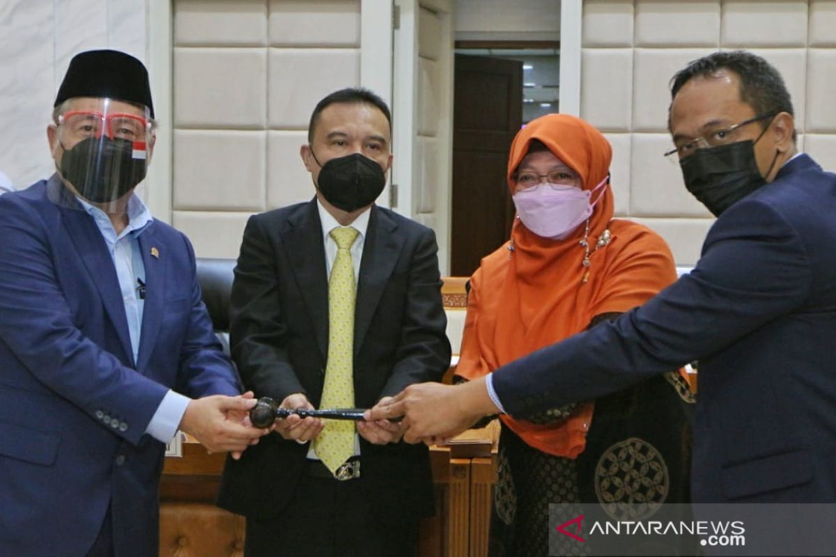 Anis Byarwati gantikan Ahmad Syaiku sebagai Wakil Ketua BAKN DPR