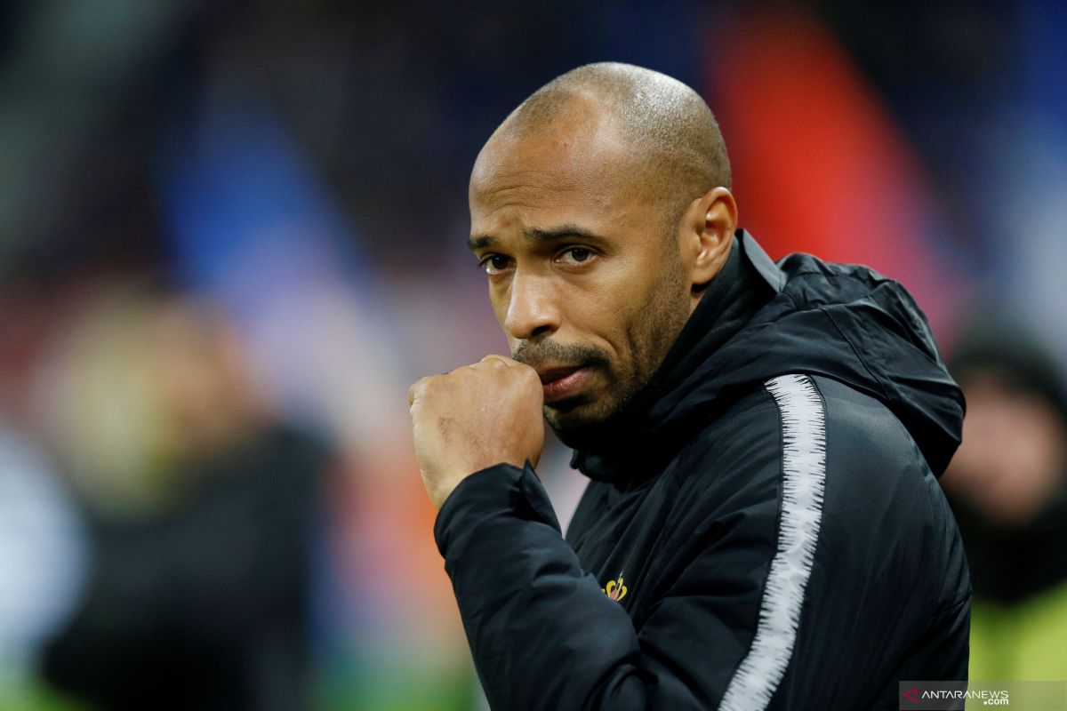 Thierry Henry akan tetap di Belgia hingga Piala Dunia 2022