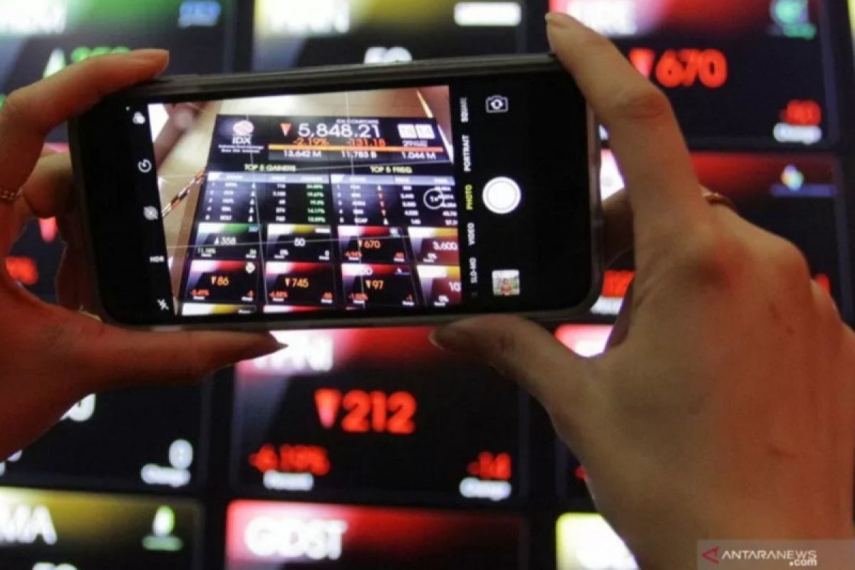 IHSG Selasa dibuka melemah 22,55 poin