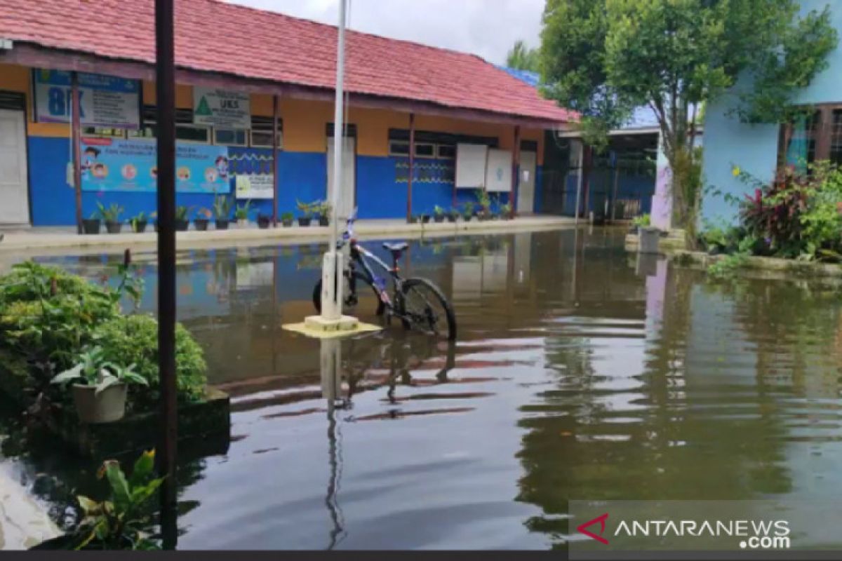 Disdik Banjarmasin data kerusakan puluhan SD terdampak banjir