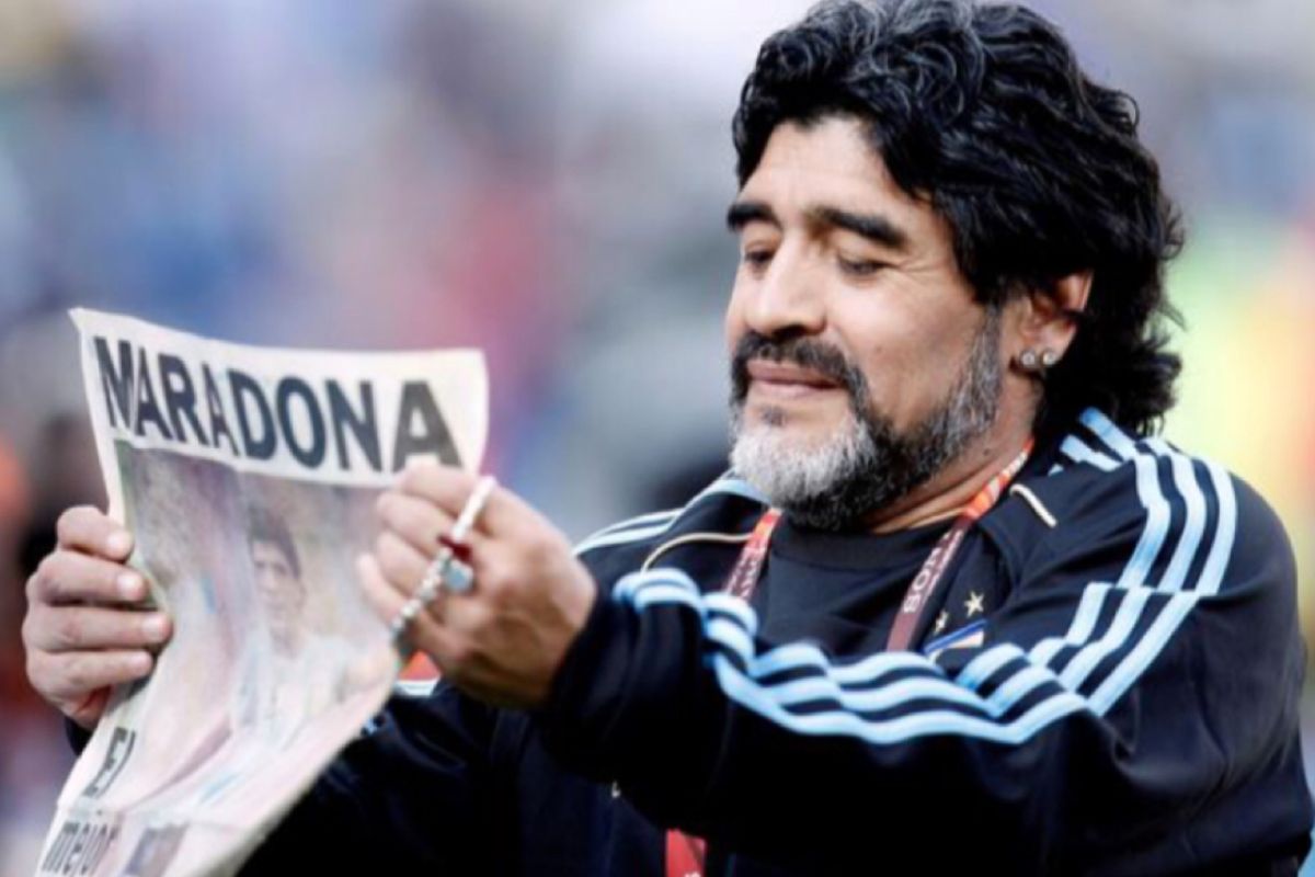 Putra Maradona kelahiran Italia diberi kewarganegaraan Argentina