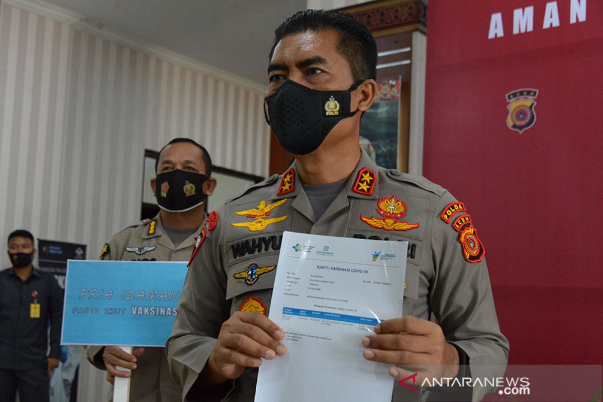 Kapolda Aceh jalani vaksinasi COVID-19